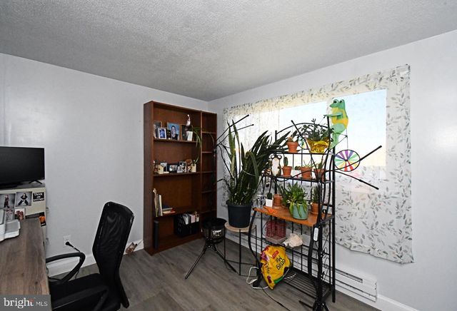 511 FREEHALL ST, Mertztown, PA 19539