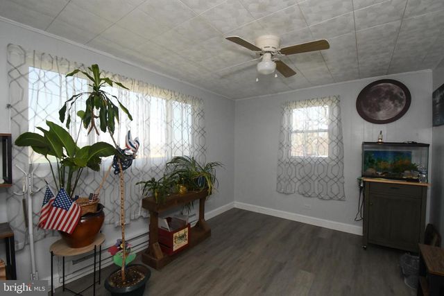 511 FREEHALL ST, Mertztown, PA 19539