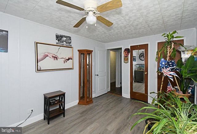 511 FREEHALL ST, Mertztown, PA 19539
