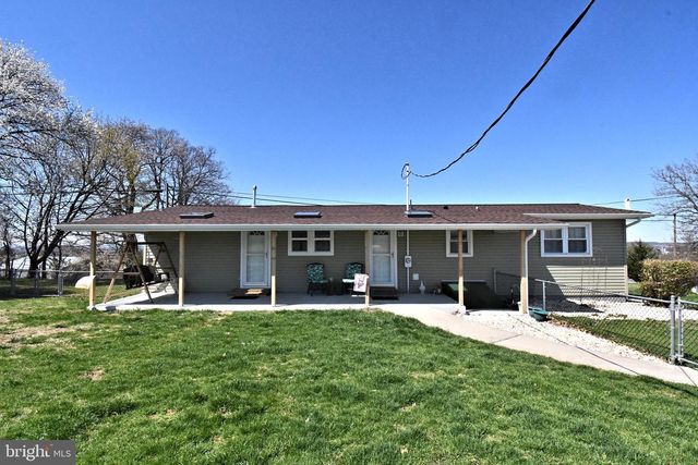 511 FREEHALL ST, Mertztown, PA 19539