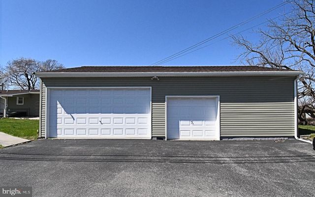 511 FREEHALL ST, Mertztown, PA 19539