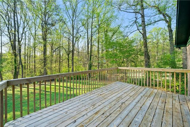 1131 Lafayette Drive SW, Mableton, GA 30126
