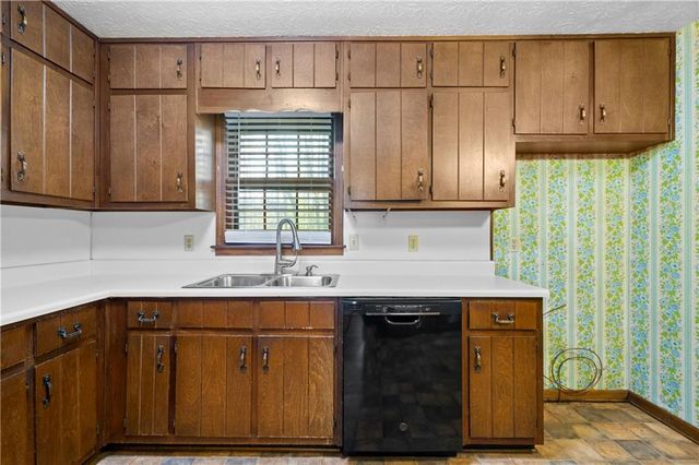 1131 Lafayette Drive SW, Mableton, GA 30126