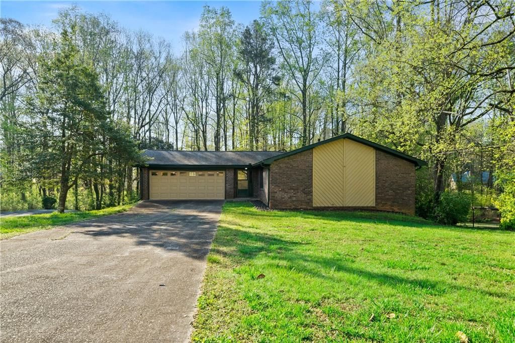 1131 Lafayette Drive SW, Mableton, GA 30126