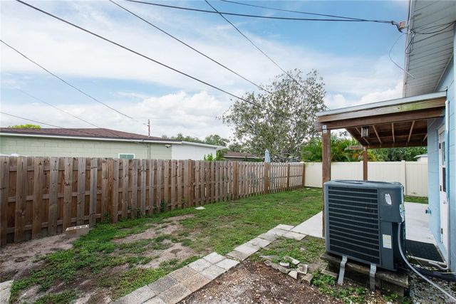 2501 LESLEE LAKE DRIVE N, St Petersburg, FL 33713
