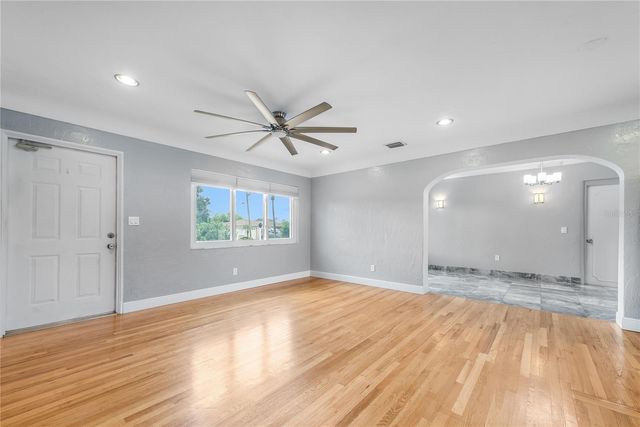 2501 LESLEE LAKE DRIVE N, St Petersburg, FL 33713