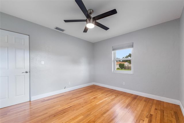 2501 LESLEE LAKE DRIVE N, St Petersburg, FL 33713