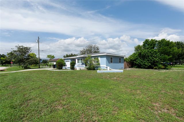 2501 LESLEE LAKE DRIVE N, St Petersburg, FL 33713