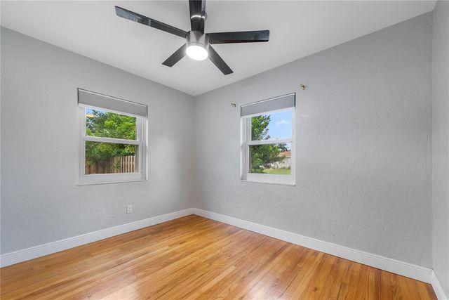 2501 LESLEE LAKE DRIVE N, St Petersburg, FL 33713
