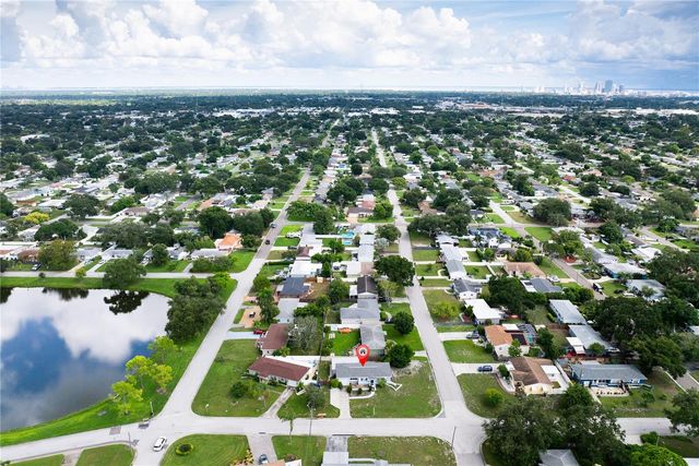 2501 LESLEE LAKE DRIVE N, St Petersburg, FL 33713