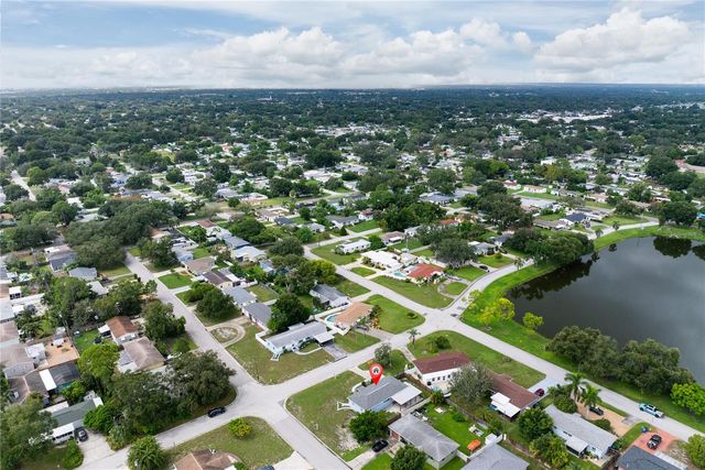 2501 LESLEE LAKE DRIVE N, St Petersburg, FL 33713
