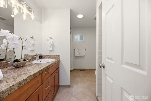 18815 176th Avenue NE, Woodinville, WA 98072