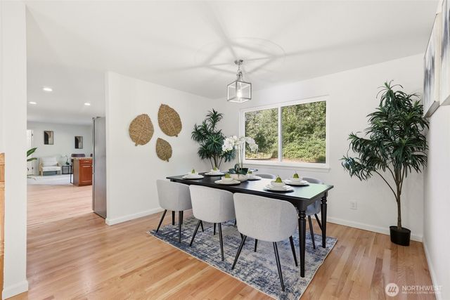 18815 176th Avenue NE, Woodinville, WA 98072