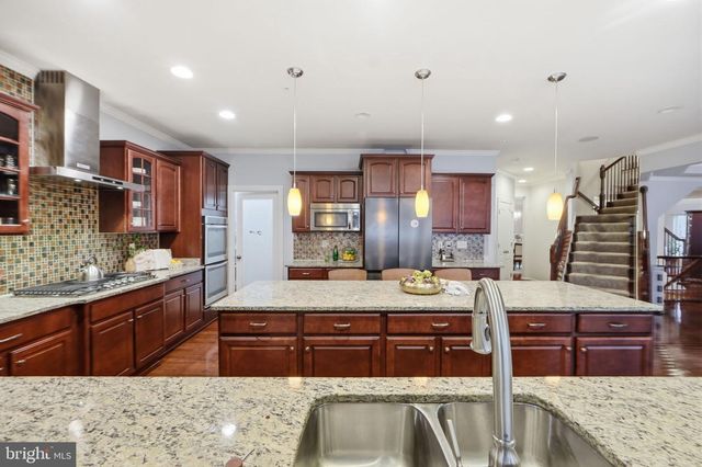 9200 CENTRAL PARK DR, Upper Marlboro, MD 20772