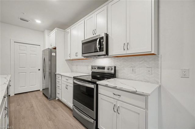 5693 Mayflower WAY 1103, Ave Maria, FL 34142