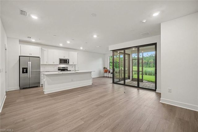 5693 Mayflower WAY 1103, Ave Maria, FL 34142