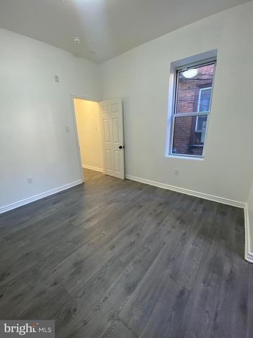 1733 W ERIE AVE, Philadelphia, PA 19140