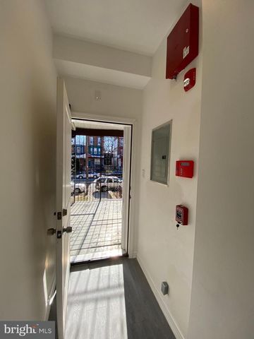 1733 W ERIE AVE, Philadelphia, PA 19140