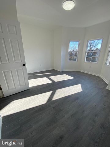 1733 W ERIE AVE, Philadelphia, PA 19140