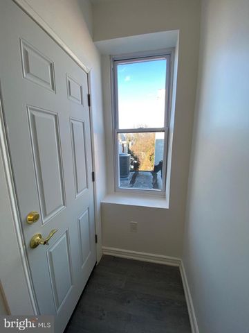 1733 W ERIE AVE, Philadelphia, PA 19140