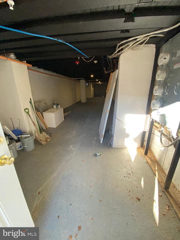 1733 W ERIE AVE, Philadelphia, PA 19140