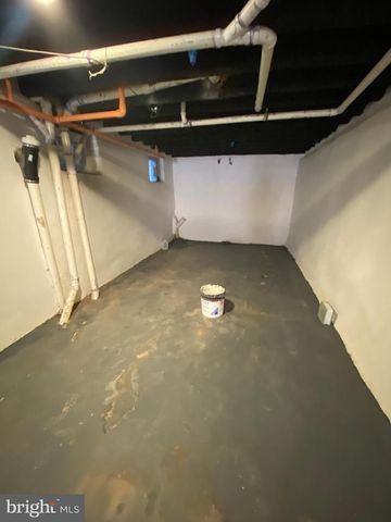 1733 W ERIE AVE, Philadelphia, PA 19140