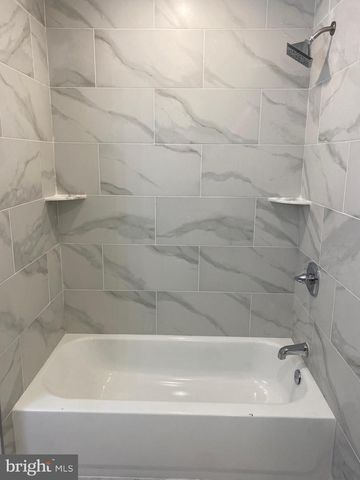 1733 W ERIE AVE, Philadelphia, PA 19140