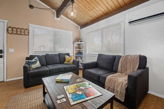 2165 5th Lane, Big Bear, CA 92314