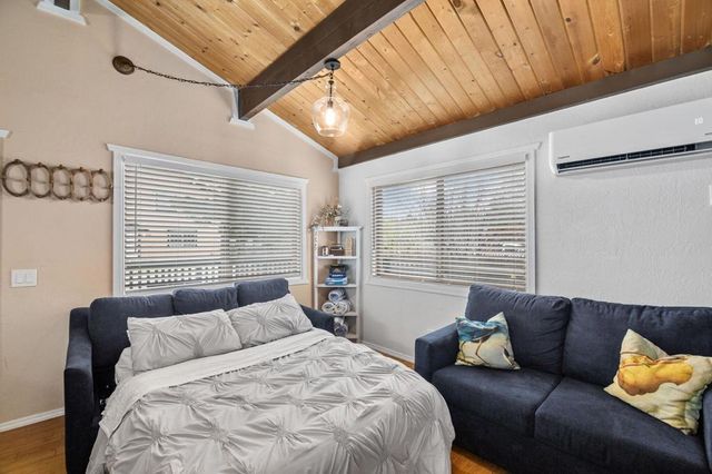 2165 5th Lane, Big Bear, CA 92314
