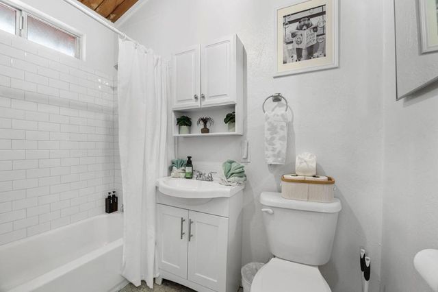 2165 5th Lane, Big Bear, CA 92314