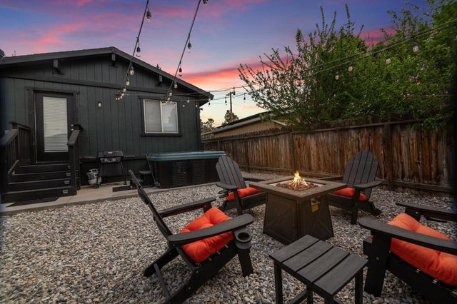 2165 5th Lane, Big Bear, CA 92314