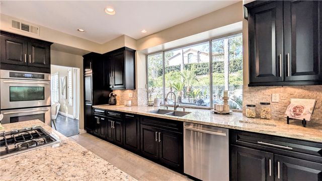 15 Bell, Lake Forest, CA 92610