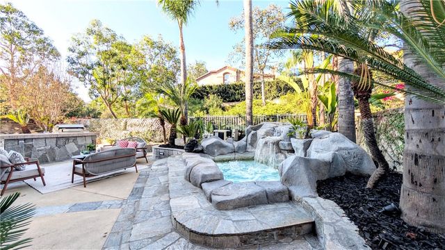 15 Bell, Lake Forest, CA 92610