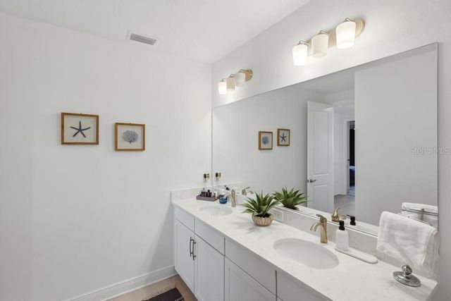 17731 SAVORY MIST CIRCLE, Bradenton, FL 34211