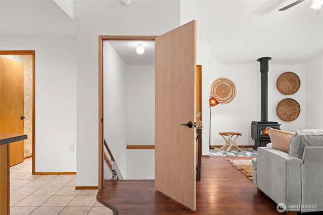 241 NE Lakeshore Drive S, Tahuya, WA 98588