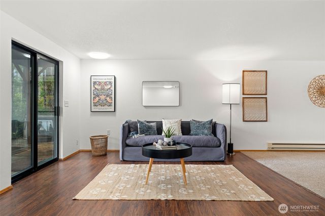 241 NE Lakeshore Drive S, Tahuya, WA 98588