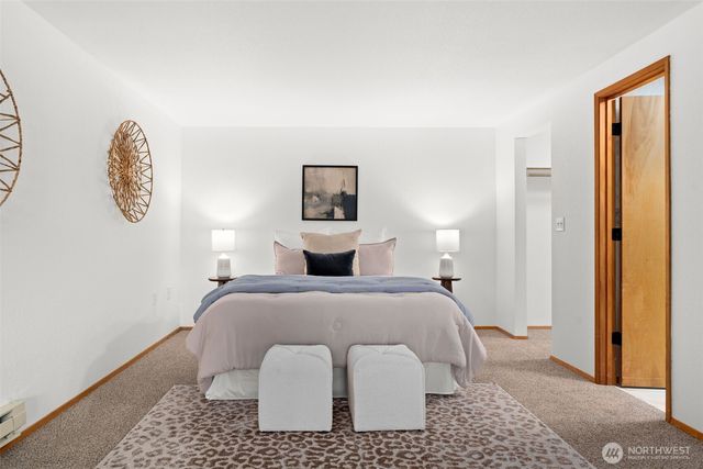 241 NE Lakeshore Drive S, Tahuya, WA 98588