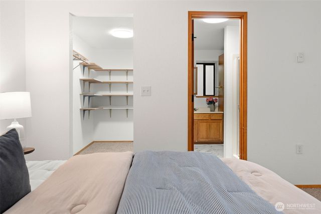 241 NE Lakeshore Drive S, Tahuya, WA 98588