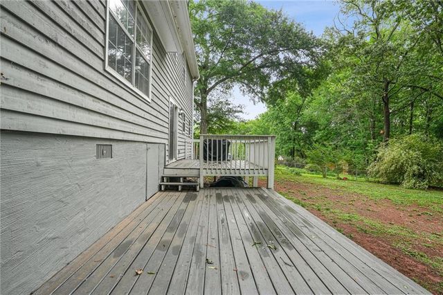 384 Russell Ridge Drive, Lawrenceville, GA 30043