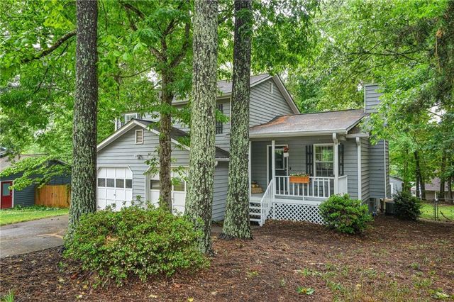 384 Russell Ridge Drive, Lawrenceville, GA 30043