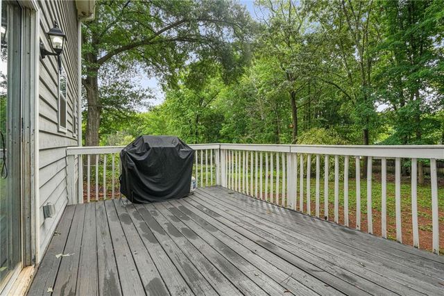 384 Russell Ridge Drive, Lawrenceville, GA 30043