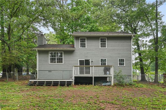 384 Russell Ridge Drive, Lawrenceville, GA 30043