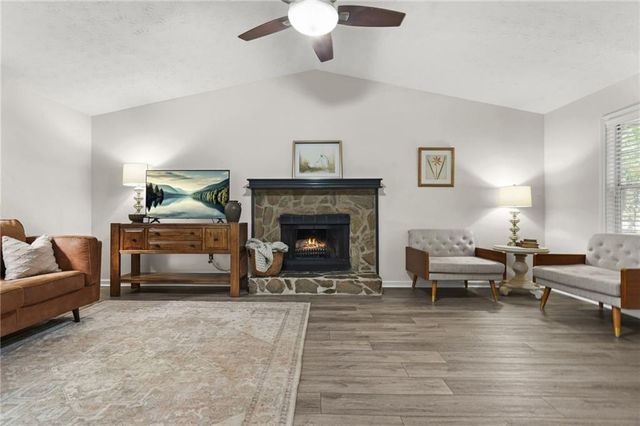 384 Russell Ridge Drive, Lawrenceville, GA 30043