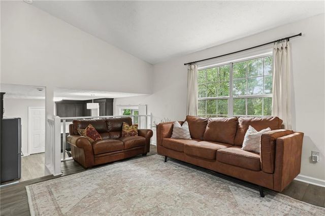 384 Russell Ridge Drive, Lawrenceville, GA 30043