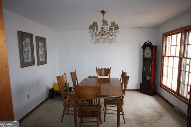 406 & 410 Old Rome Rd, Silver Creek, GA 30173