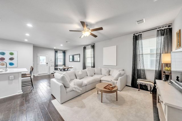 5404 Golden Canary LN 51, Austin, TX 78723