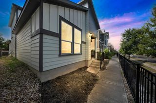 5404 Golden Canary LN 51, Austin, TX 78723