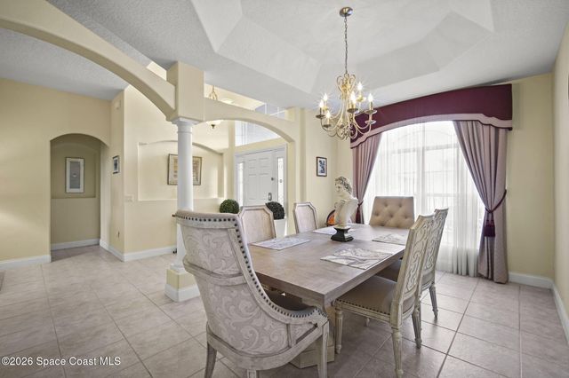 181 Brandy Creek Circle SE, Palm Bay, FL 32909