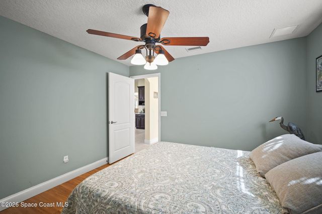 181 Brandy Creek Circle SE, Palm Bay, FL 32909