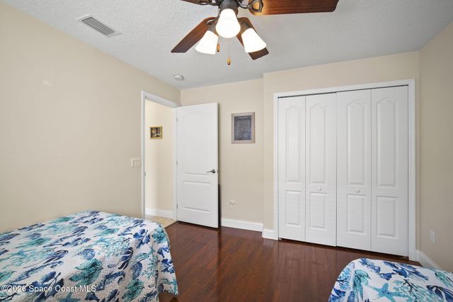 181 Brandy Creek Circle SE, Palm Bay, FL 32909